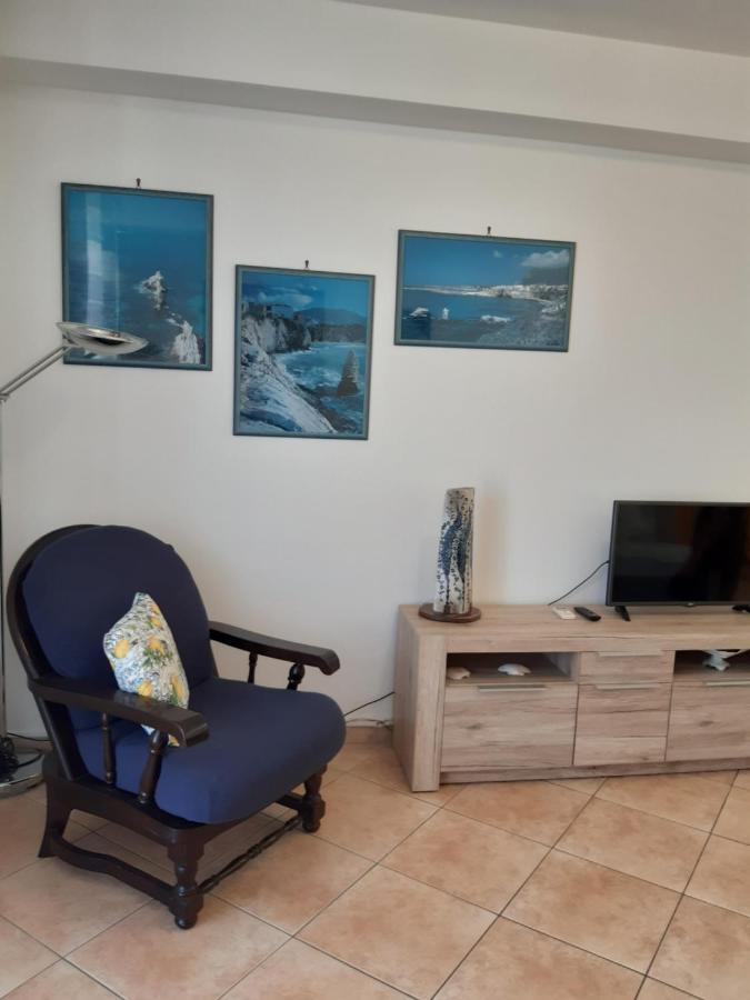 A Casa Di Loretta Apartment Terrasini Luaran gambar