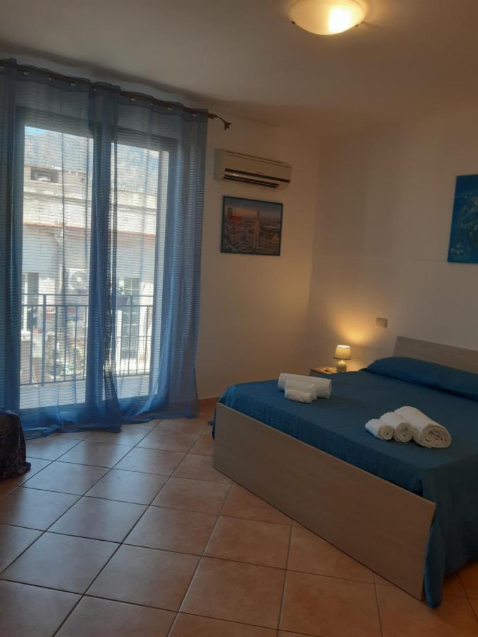 A Casa Di Loretta Apartment Terrasini Luaran gambar