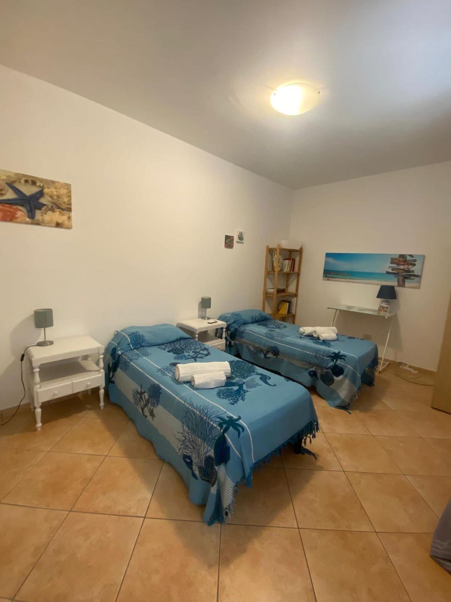 A Casa Di Loretta Apartment Terrasini Luaran gambar